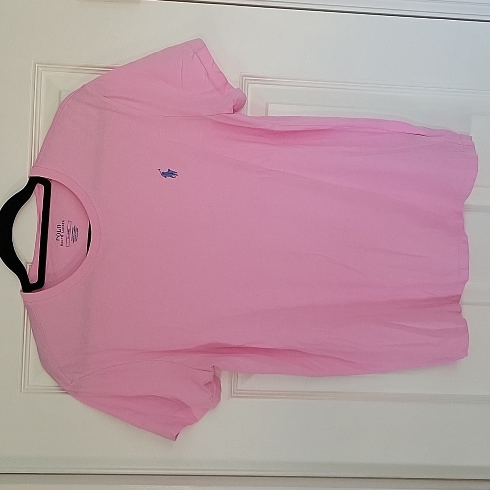 Polo RALPH LAUREN pinkt-shirt crew neck w/blue stitched pony on front left chest